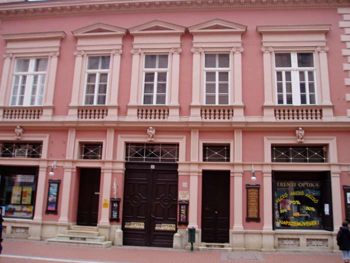 Szeged, Kárász u. 15.jpg Szeged, Kárász u. 15.jpg